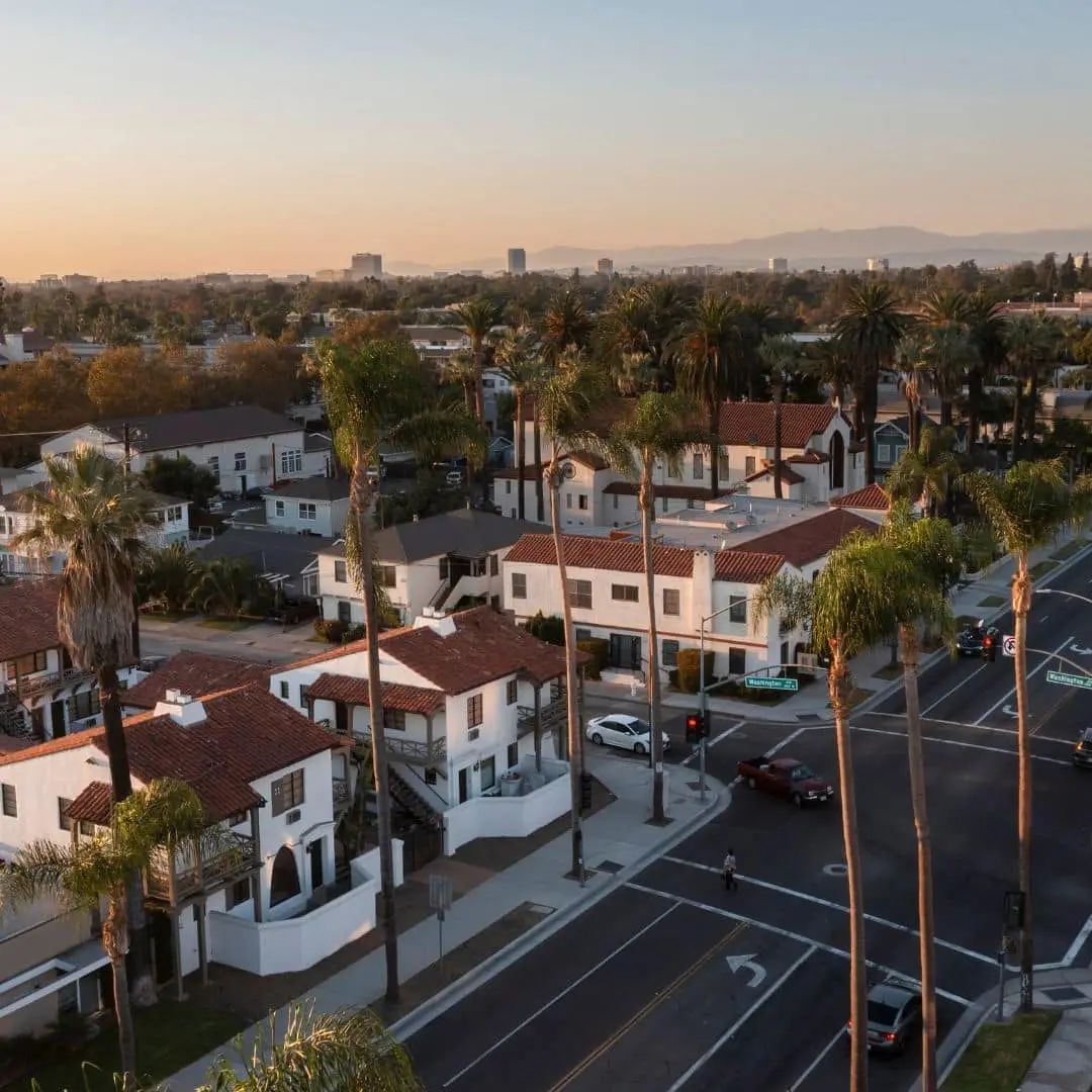 Residential neighborhood and intersection in Santa Ana at sunset – car accident attorney Santa Ana